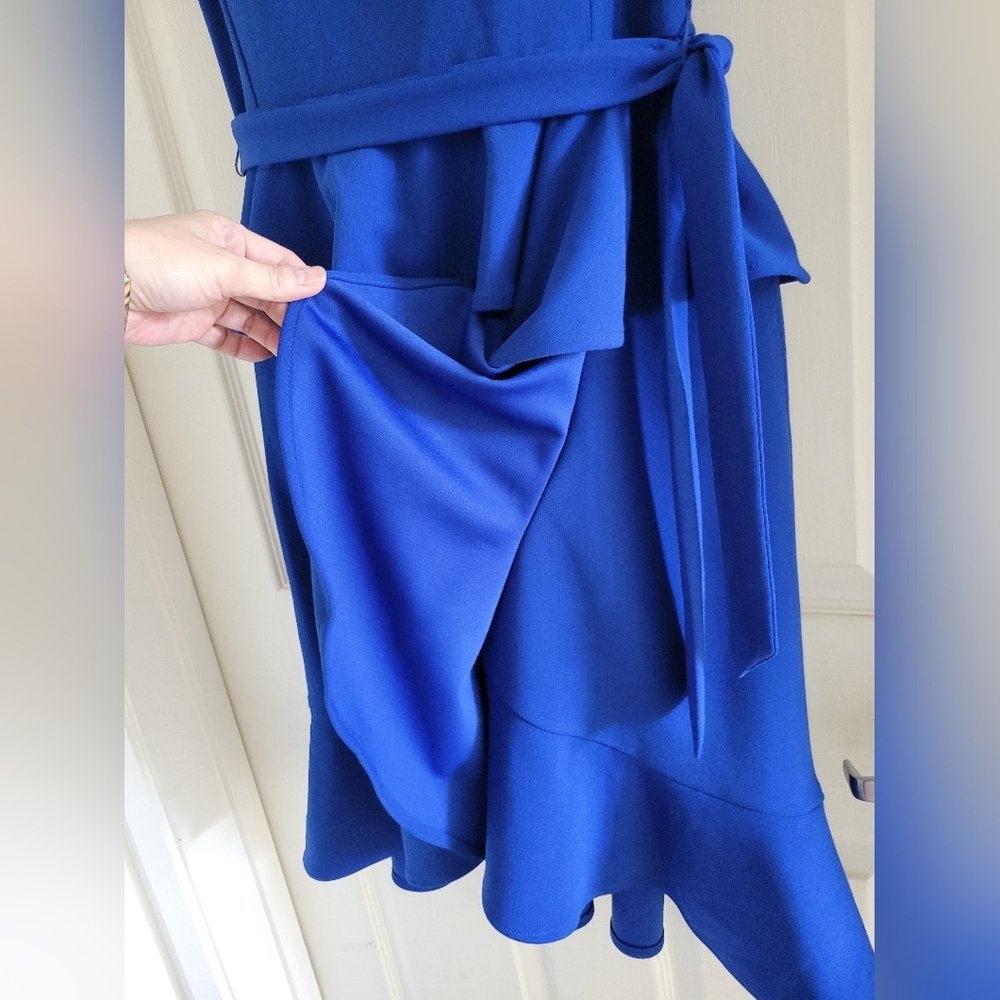 ✨️HP✨️Calvin Klein | NWOT Royal Blue Scuba Crepe V-Neck Ruffle Trim Midi Dress - Picture 8 of 13